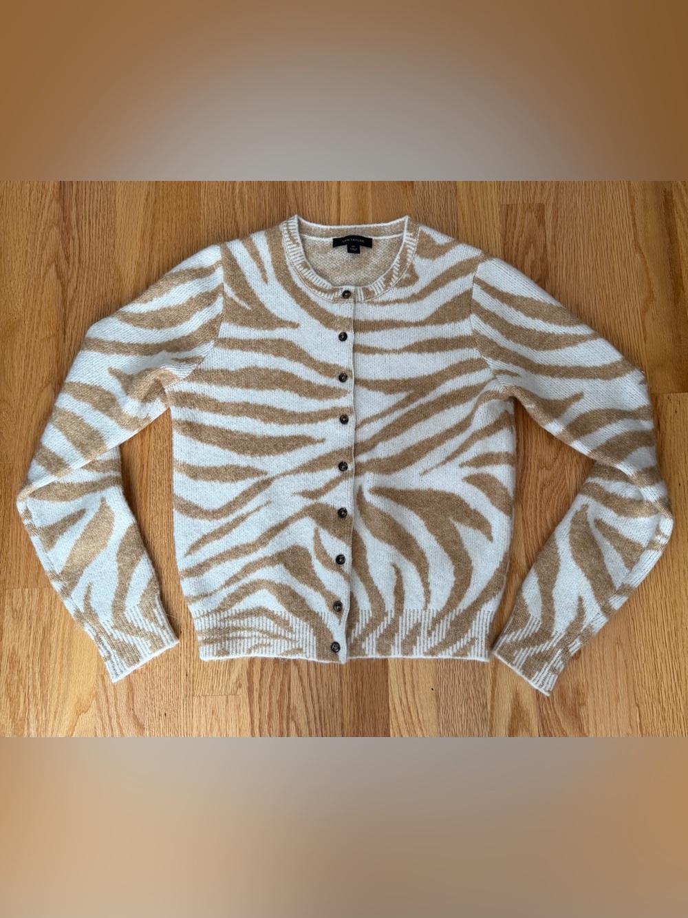 Ann Taylor XS Camel Ivory Zebra Animal Print Button Cardigan Sweater